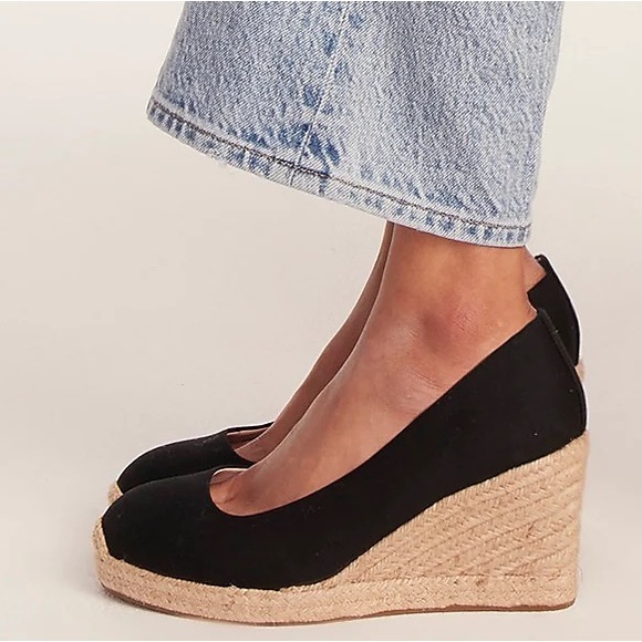 J. Crew Shoes - J. Crew Seville espadrille wedges in canvas BLACK